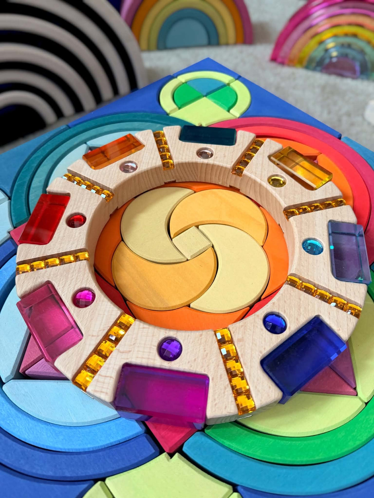 wooden gem "sun wreath" building ring