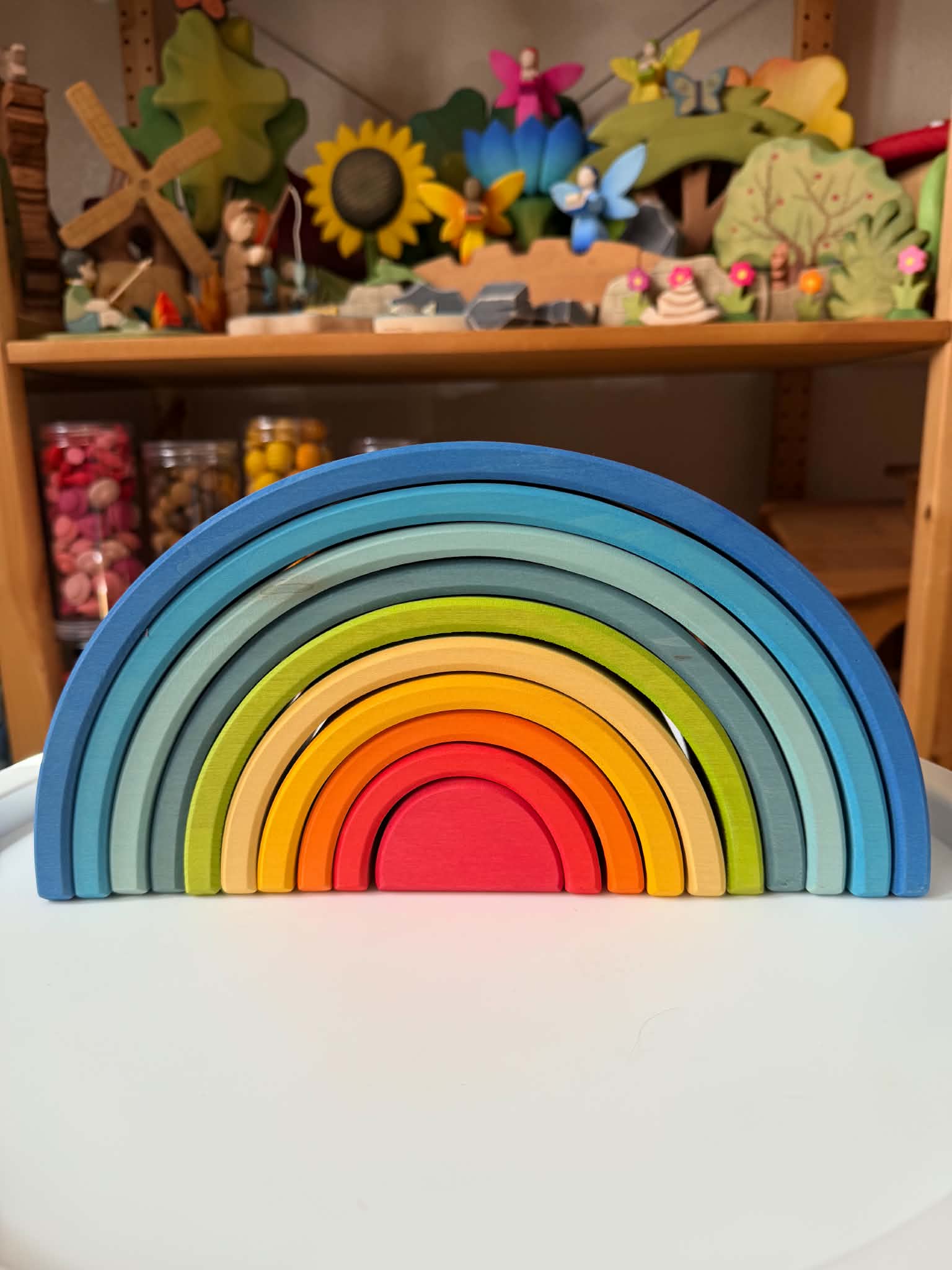 Pre-order (Ships in 2-3 Weeks)**10-Piece Stained Sunrise Rainbow
