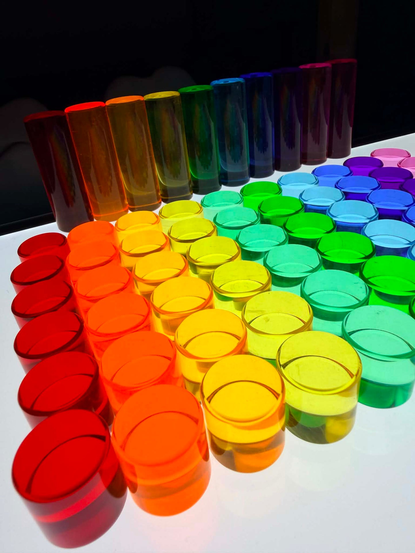 60 pcs crystal-clear acrylic rainbow cylinders with wooden tray